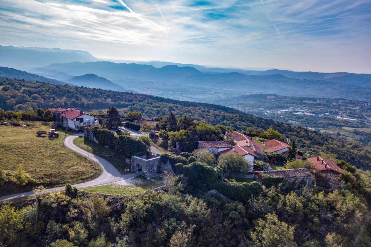 Panorama Glamping Vipavska Dolina Apartment Dobravlje ภายนอก รูปภาพ