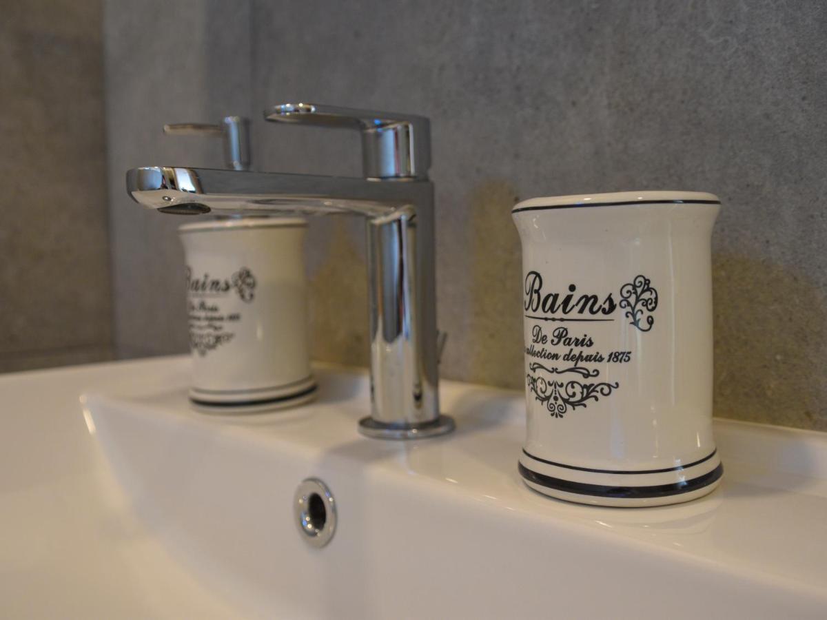 Panorama Glamping Vipavska Dolina Apartment Dobravlje ภายนอก รูปภาพ