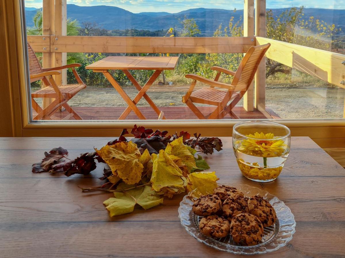 Panorama Glamping Vipavska Dolina Apartment Dobravlje ภายนอก รูปภาพ