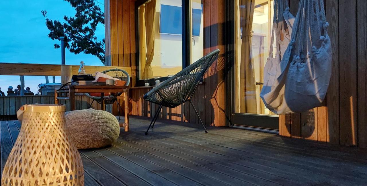 Panorama Glamping Vipavska Dolina Apartment Dobravlje ภายนอก รูปภาพ