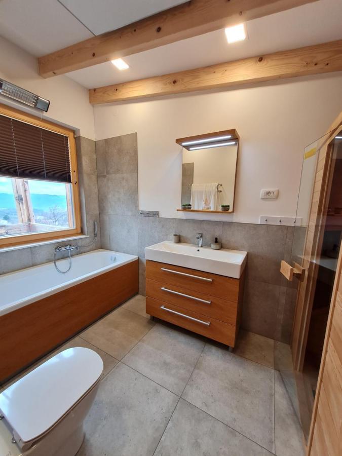 Panorama Glamping Vipavska Dolina Apartment Dobravlje ภายนอก รูปภาพ