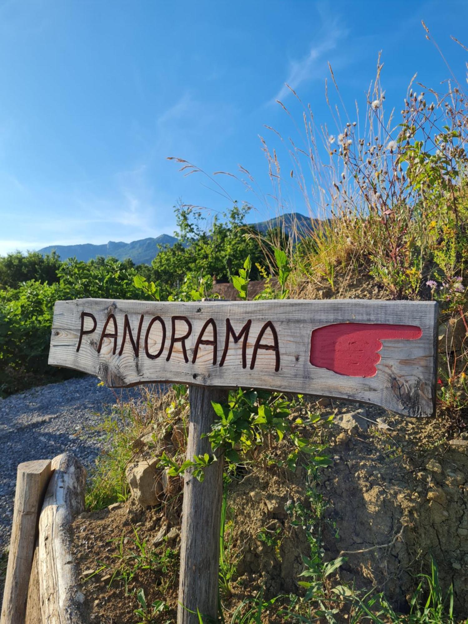 Panorama Glamping Vipavska Dolina Apartment Dobravlje ภายนอก รูปภาพ