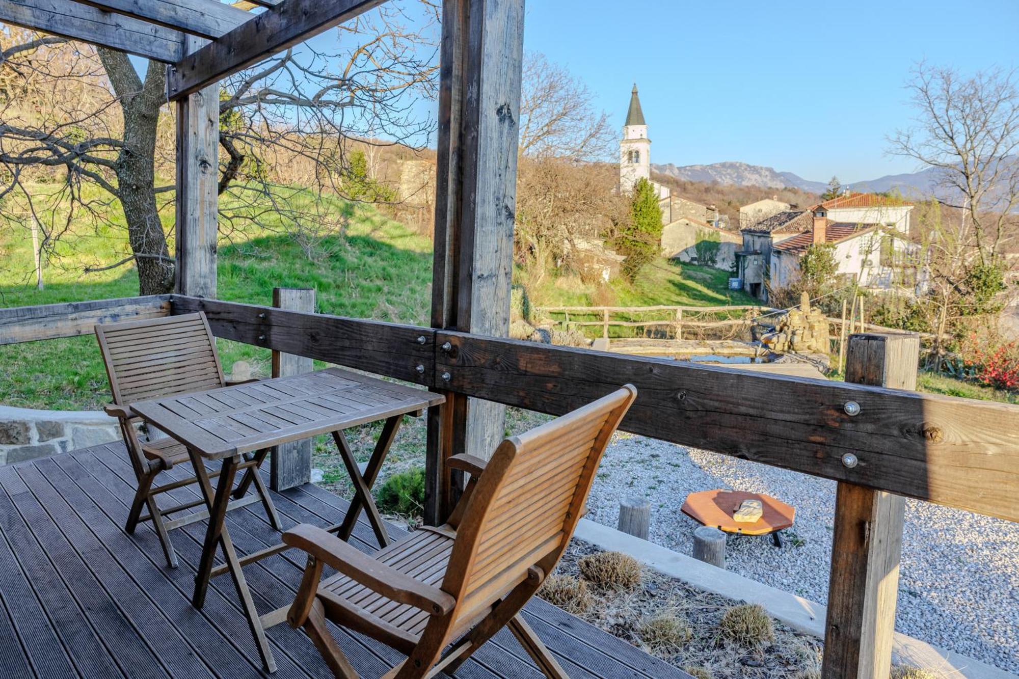 Panorama Glamping Vipavska Dolina Apartment Dobravlje ภายนอก รูปภาพ