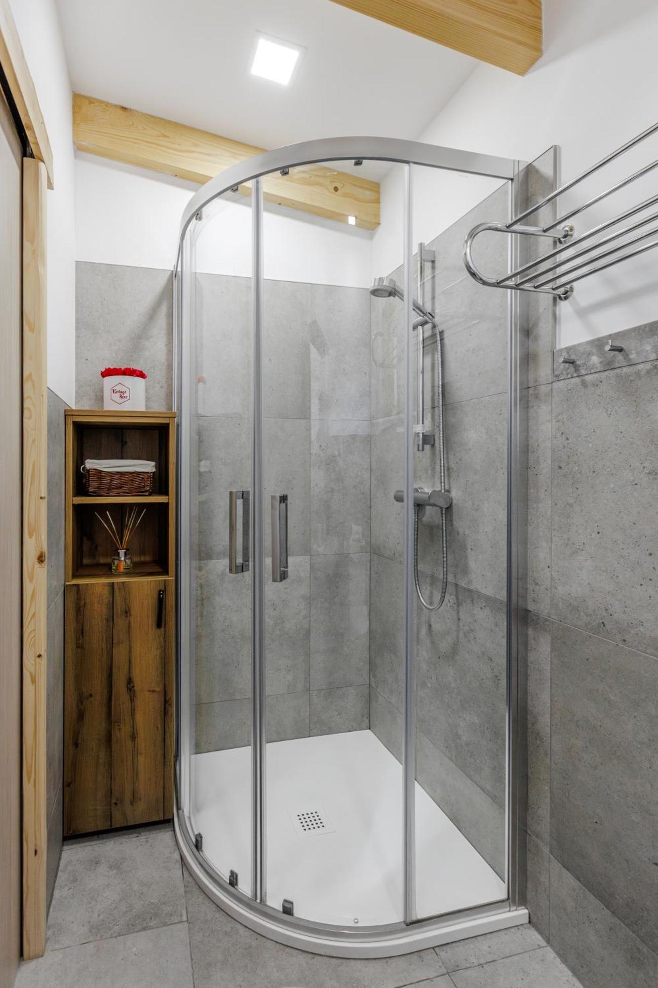 Panorama Glamping Vipavska Dolina Apartment Dobravlje ภายนอก รูปภาพ